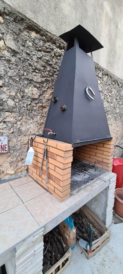 Chez Mamie Villa Bessan Екстериор снимка