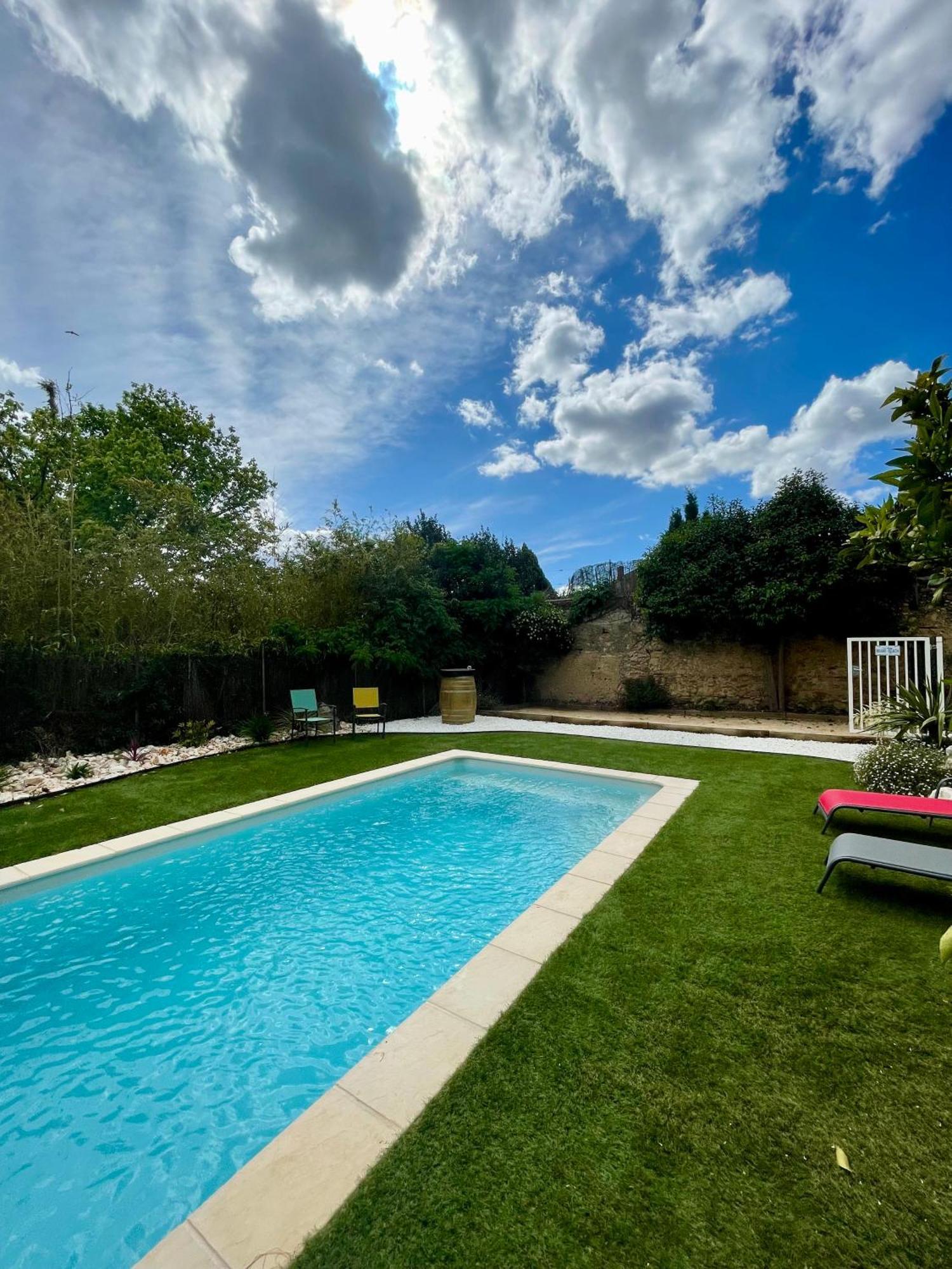 Chez Mamie Villa Bessan Екстериор снимка